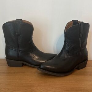 FRYE Billy Short Black Leather Western Boots Women's Size 8 NEW $298